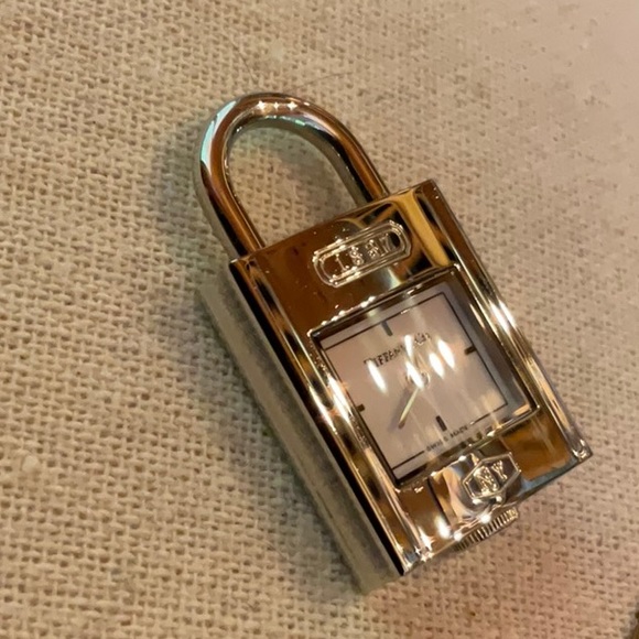 Tiffany 1837 Clock Lock - Picture 5 of 5